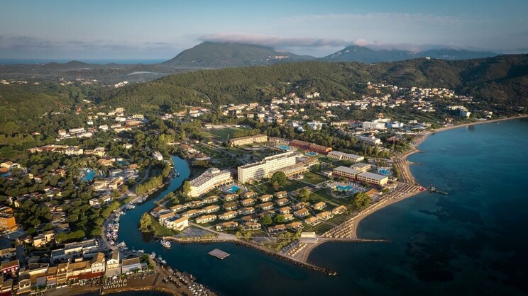 Canvas By Mitsis Messonghi